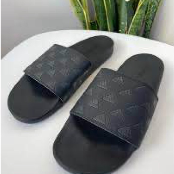 ADIDAS • ADILETTE COMFORT UNISEX SANDALS - Picture 8 of 8